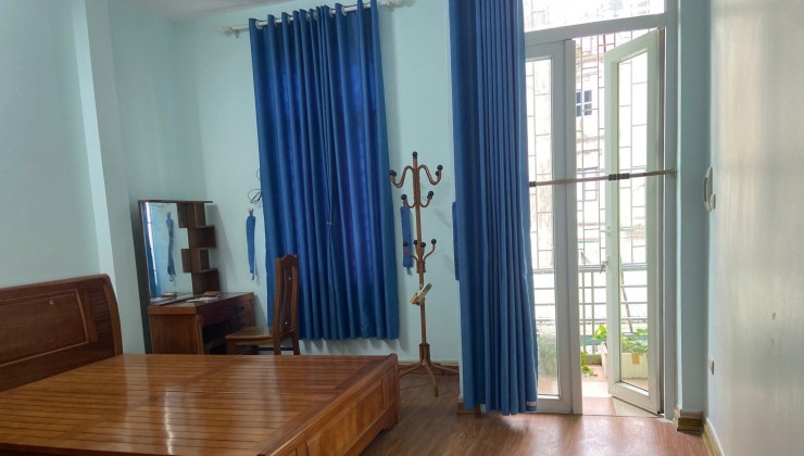 CHO THUÊ NHÀ RIÊNG NGUYÊN CĂN CỰC ĐẸP CỰC RẺ NGÕ 197 HOÀNG MAI 10 TRIỆU, 3 NGỦ